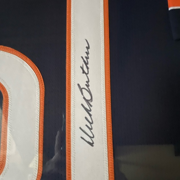 Autographed football jersey - Picture 2 of 3